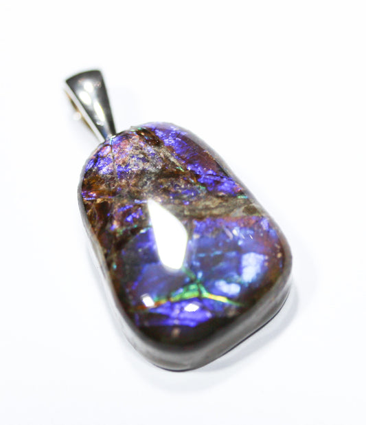 Free Form Pendant 029