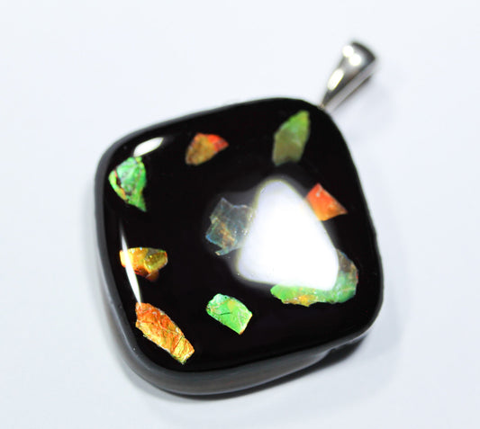 Mosaic Pendant 007