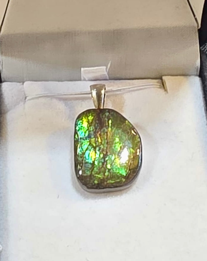 Free Form Pendant 23-257